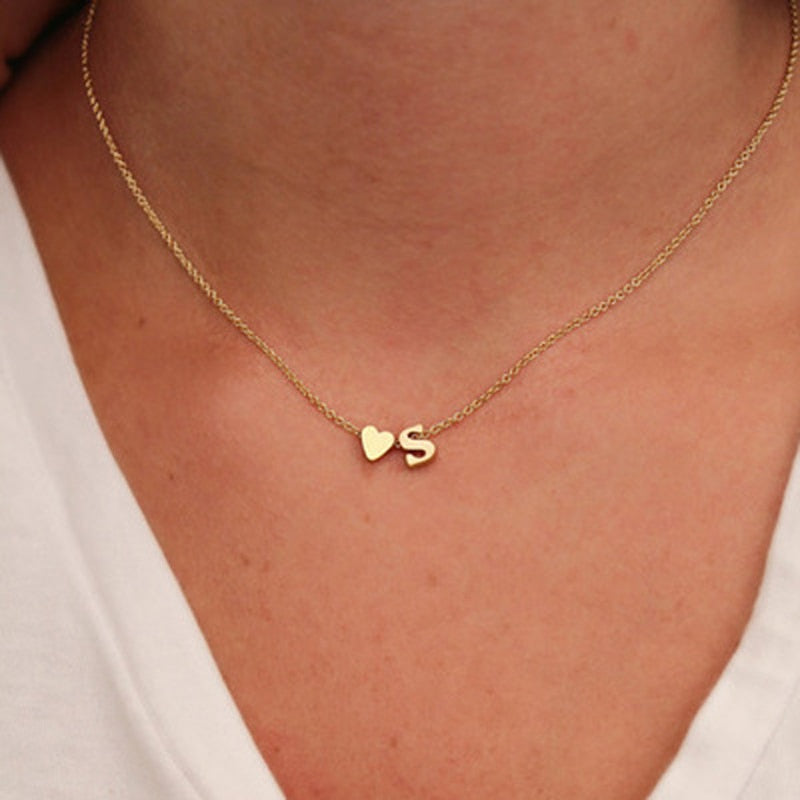 Fashion Tiny Heart Dainty Initial Necklace Gold Silver Color Letter Name Choker Necklace For Women Pendant Jewelry Gift