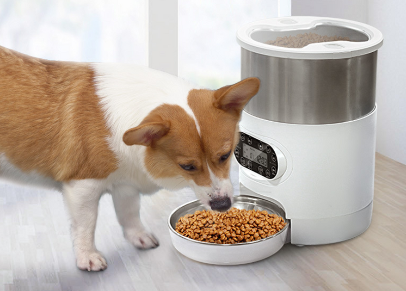 Automatic bluetooth pet feeder, Feeding Cat Dog Timer For Vaccation & Travel